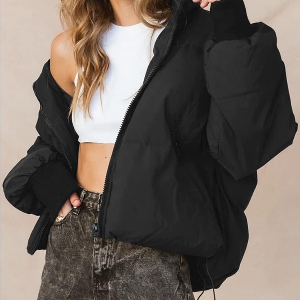 ZROZYL jacket. Barely used no rips or any damage! Best offer please